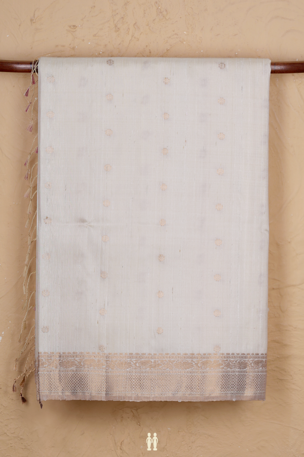 Raw Silk Saree In White With Floral Buttis