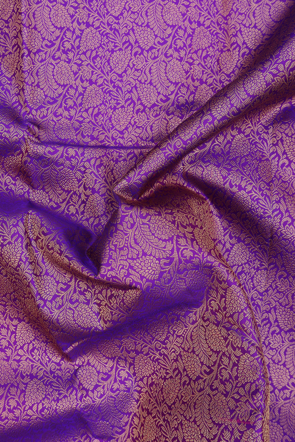 Kanchipuram Silk Saree In Purple With Brocade Design