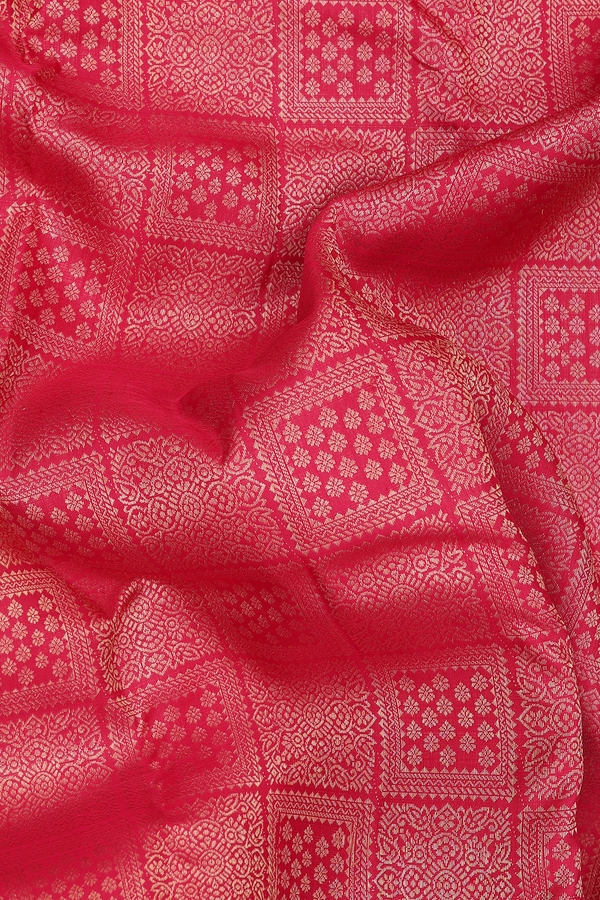 Kanchipuram Silk Saree In Red With Brocade Design