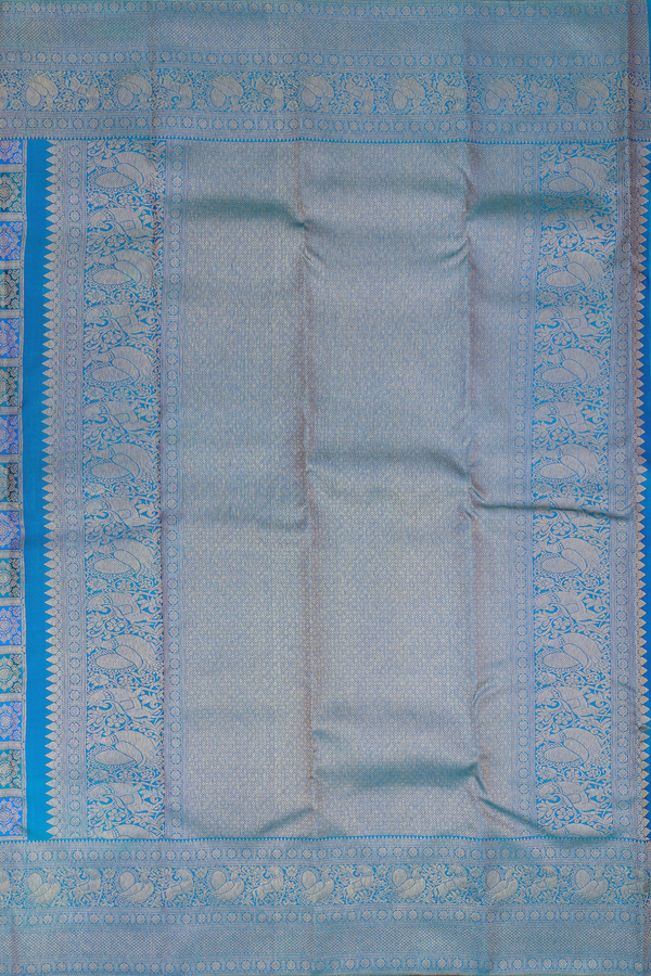 Kanchipuram Silk Saree In Shades Of Blue With Brocade Design