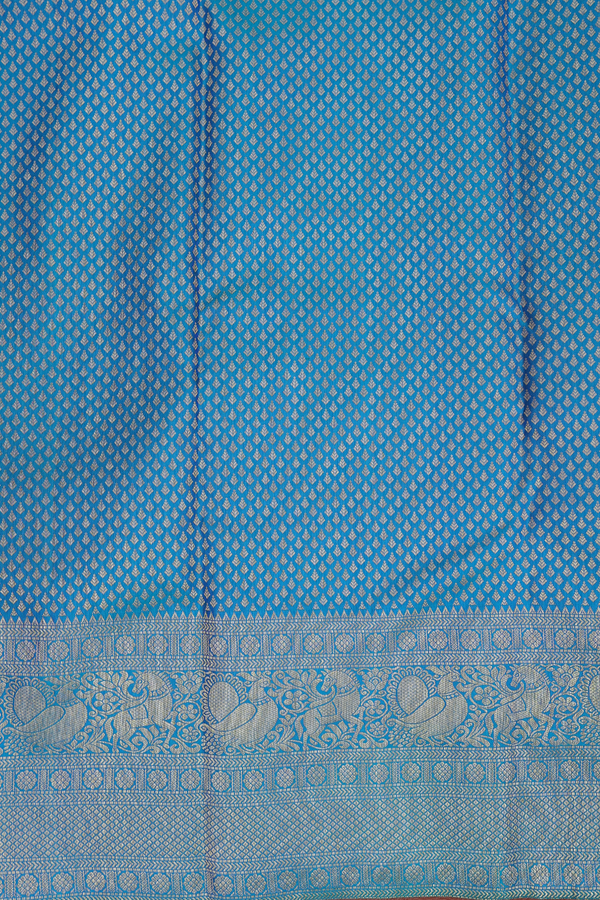 Kanchipuram Silk Saree In Shades Of Blue With Brocade Design