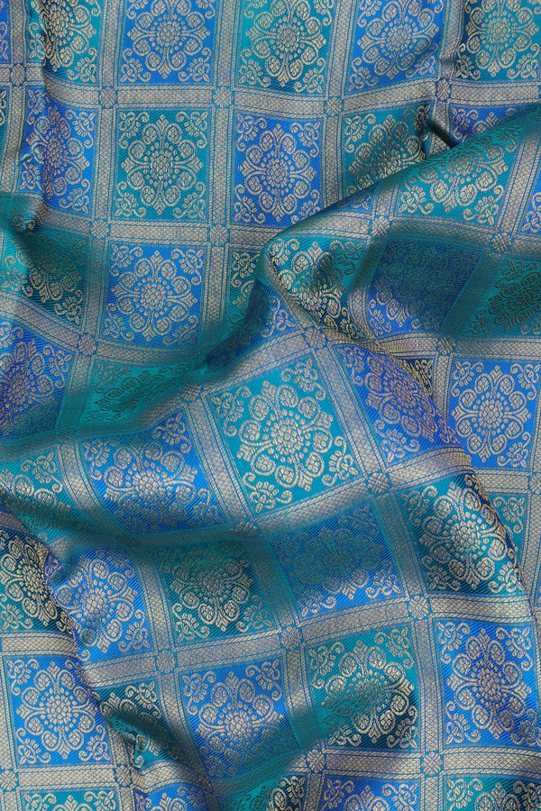 Kanchipuram Silk Saree In Shades Of Blue With Brocade Design