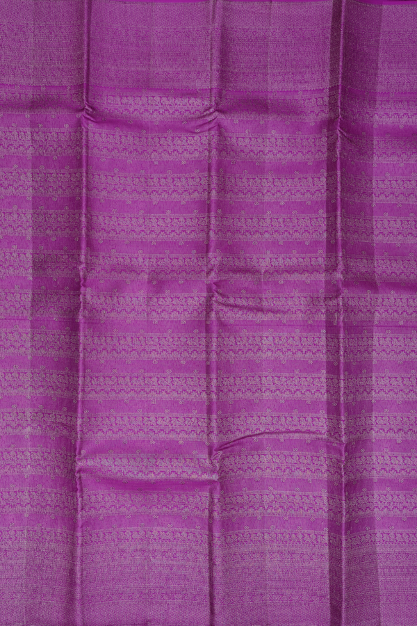 Kanchipuram Silk Saree In Purple With Brocade Design