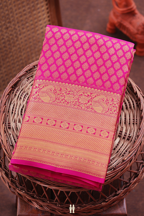 Kanchipuram Silk Saree In Magenta With Brocade Design