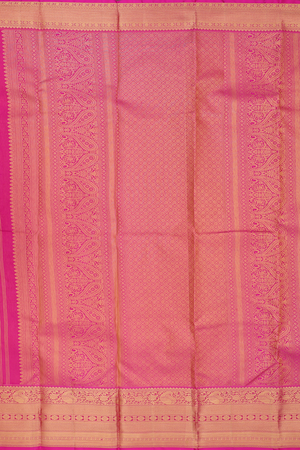 Kanchipuram Silk Saree In Magenta With Brocade Design