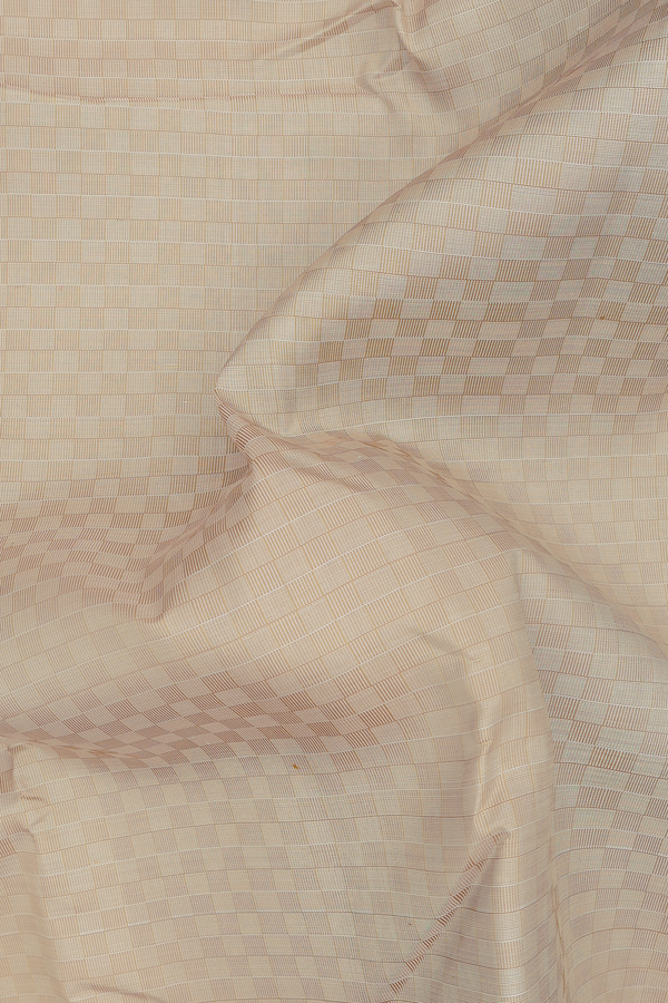 Kanchipuram Silk Saree In Cream With Pale Brown Madippu Kattam