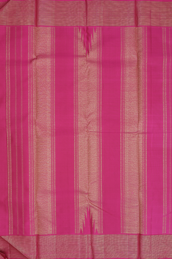 Kanchipuram Silk Saree In Red With Checks Design