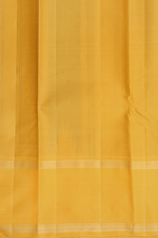 Kanchipuram Silk Saree In Black And Red With Checks Design