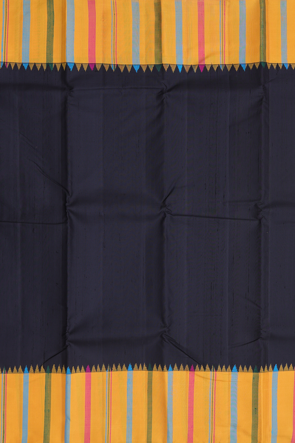 Kanchipuram Silk Saree In Black With Contrast Border
