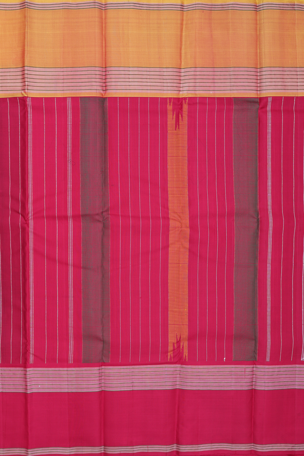 Kanchipuram Silk Saree In Black With Ganga Jamuna Border