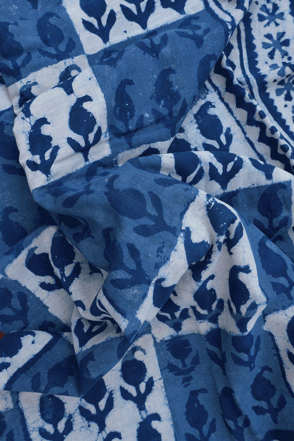 Allover Paisley Printed Blue And White Jaipur Cotton Saree