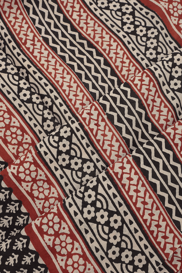 Allover Paisley Printed Motifs Off White Jaipur Cotton Saree