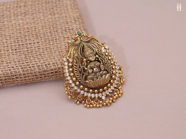 Antique Design With Crystal Stone Gold Plated Juda Pin