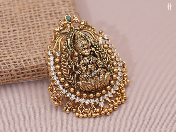 Antique Design With Crystal Stone Gold Plated Juda Pin