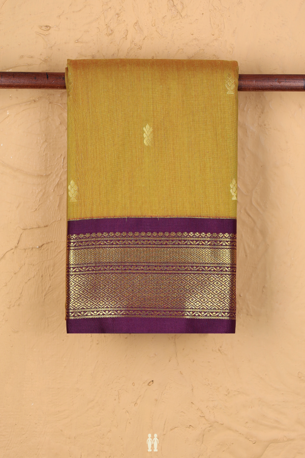 Apoorva Cotton Saree In Dual Tone With Zari Buttas