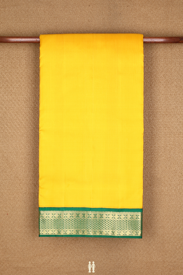 Arai Maadam Border Plain Saffron Yellow Nine Yards Silk Saree