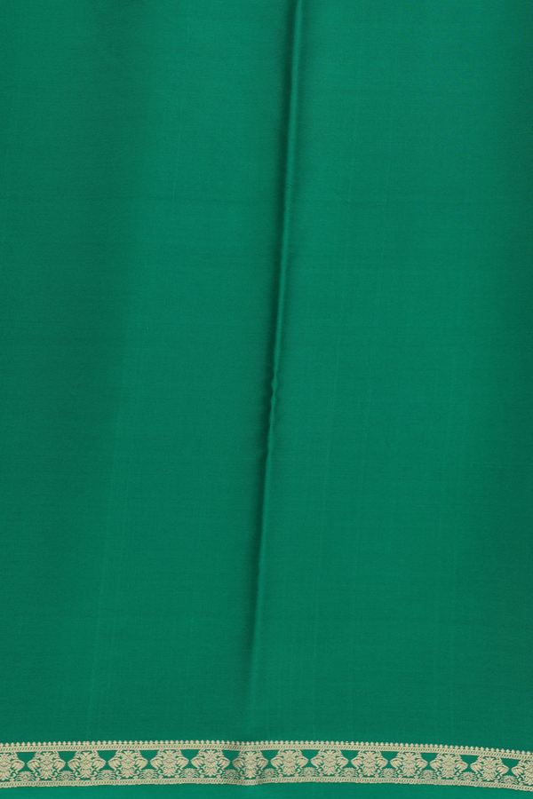Mysore Silk Saree Plain Green With Iruthalai Pakshi Border