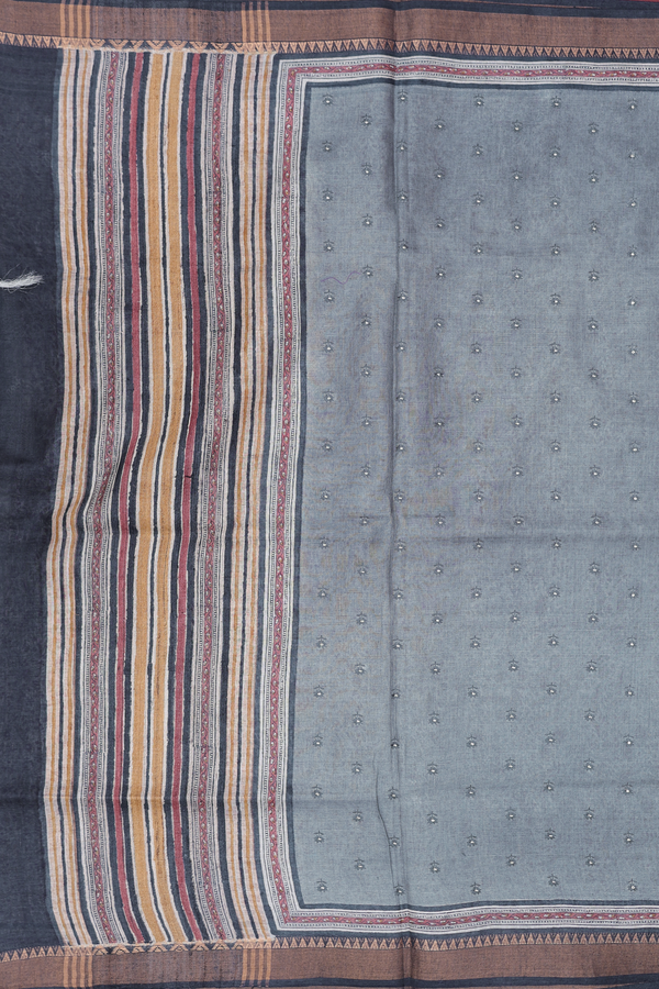Tussar Silk Saree In Grey With Threadwork Buttas
