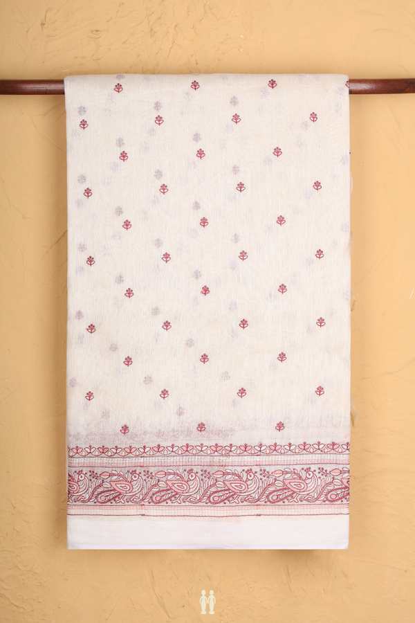 Linen Saree In White With Threadwork Buttis