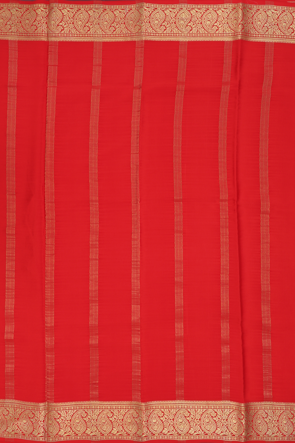 Mysore Silk Saree In Chilli Red With Paisley Border
