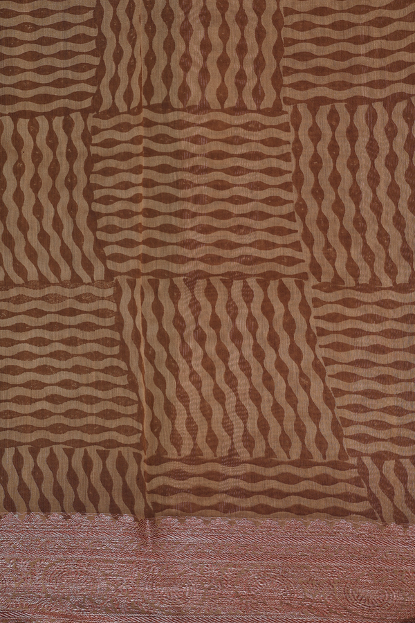 Chanderi Cotton Saree In Forest Green With Paisley Design