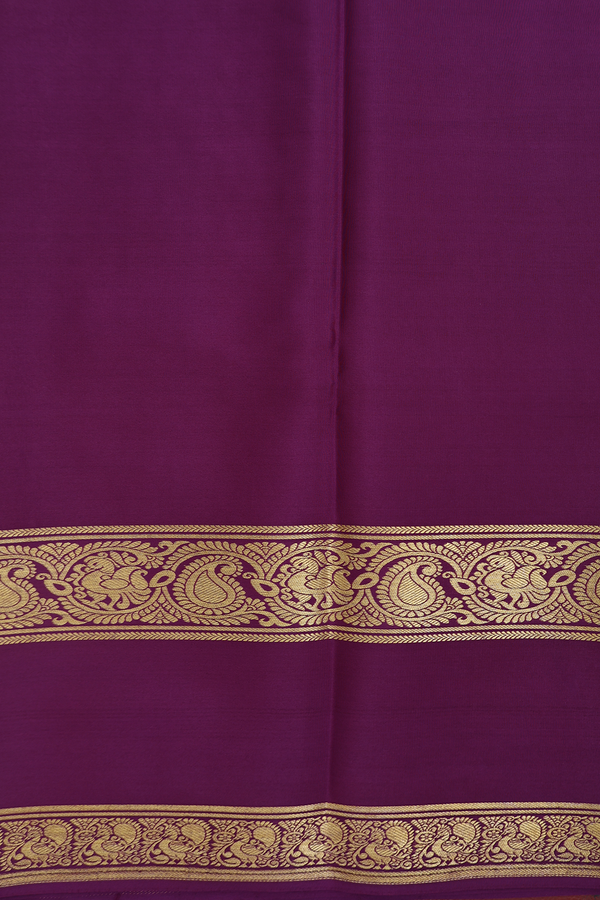 Mysore Silk Saree In Pale Green With Thilagam Buttis