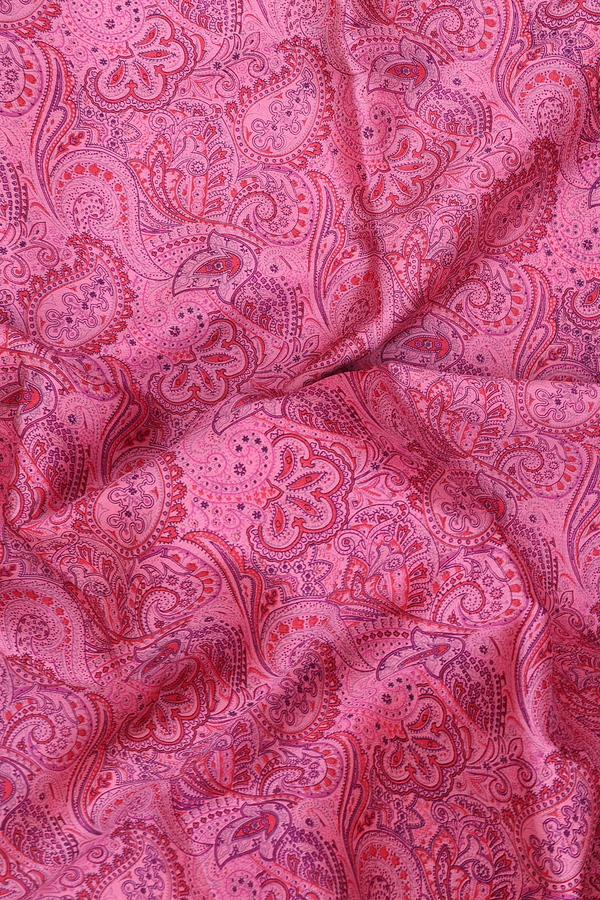 Printed Silk Saree In Pink With Paisley Design