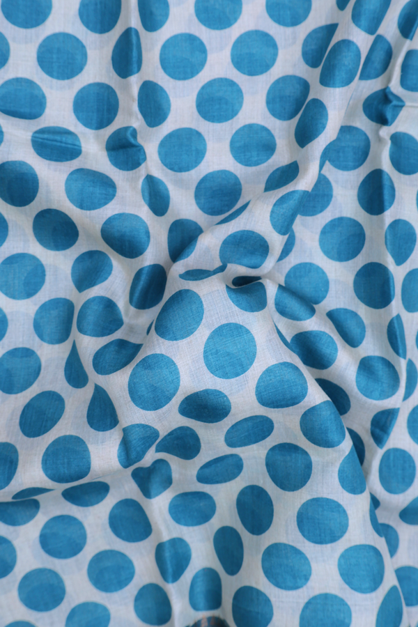 Tussar Silk Saree In White With Polka Buttas