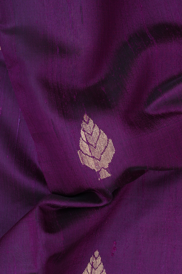 Jute Saree In Deep Purple With Zari Buttas