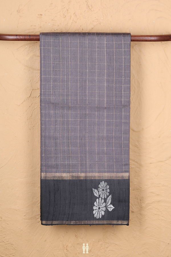 Jute Saree In Grey With Checks Design
