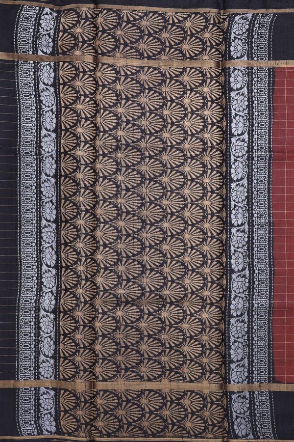 Jute Saree In Brown With Checks Design