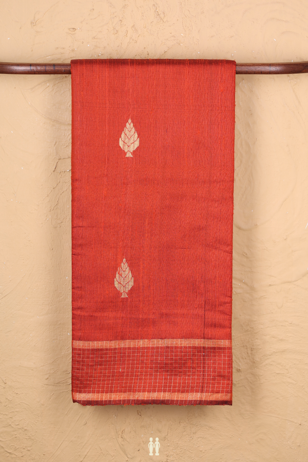 Jute Saree In Orange With Zari Motifs