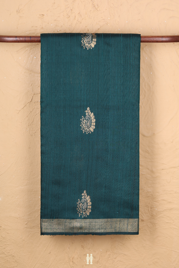 Jute Saree In Green With Paisley Buttas