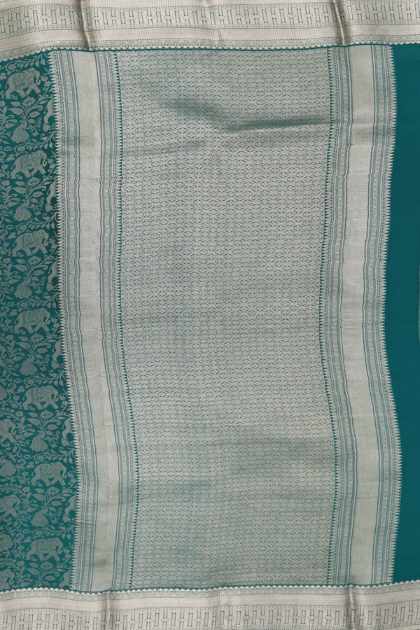 Mysore Silk Saree In Green With Vanasingaram Design