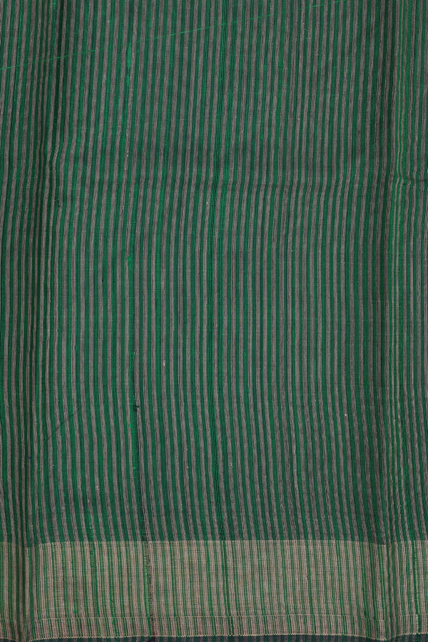 Jute Saree In Green With Temple Buttas