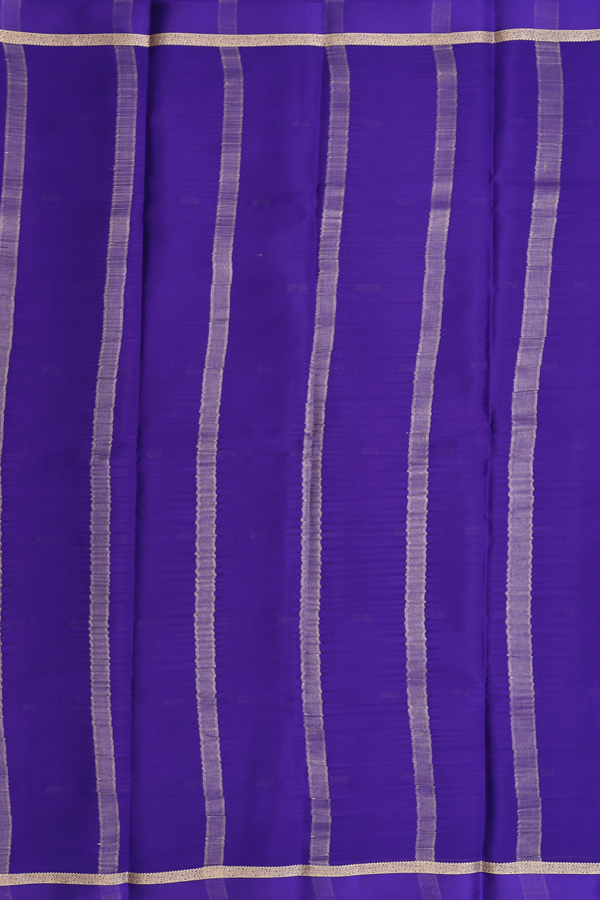 Mysore Silk Saree In Light Purple With Zari Buttas