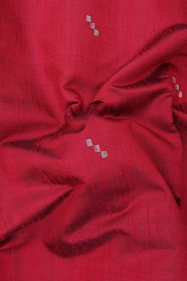 Jute Saree In Red With Zari Buttas