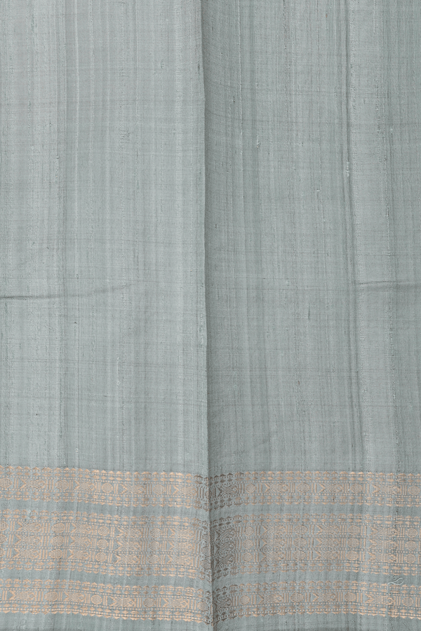 Jute Saree In Sage Green With Fish Buttas