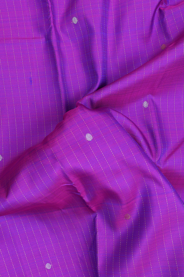 kanchipuram Silk Saree In Dual Tone With Stripes Design