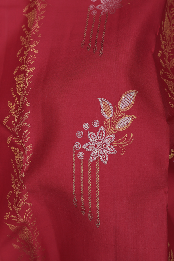 Kanchipuram Silk Saree In Crimson Red With Floral Design