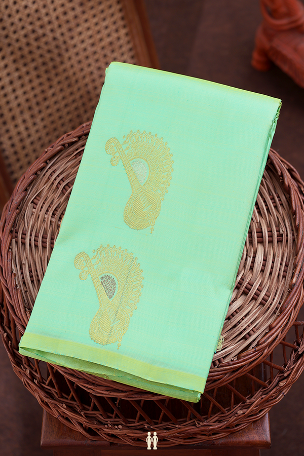 Kanchipuram Silk Saree In Mint Green With Zari Motifs