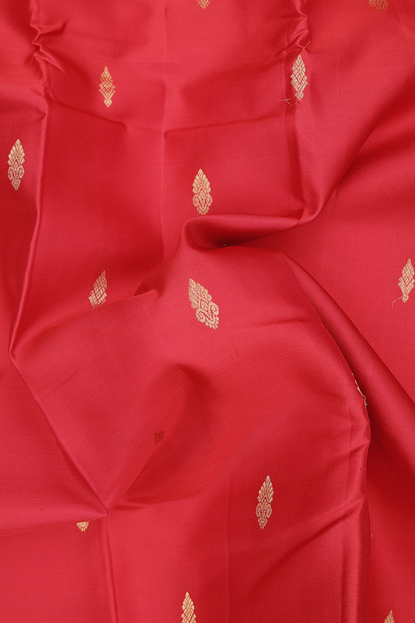 Kanchipuram Silk Saree In Scarlet Red With Zari Buttas