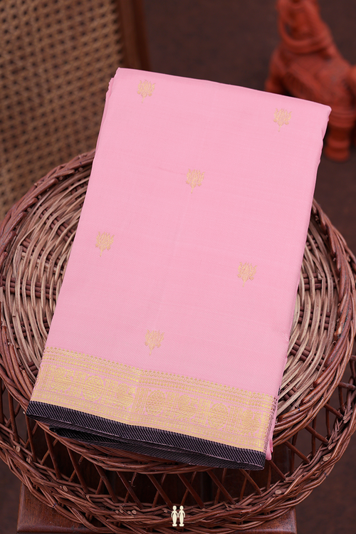 Kanchipuram Silk Saree In Pink With Floral Buttas