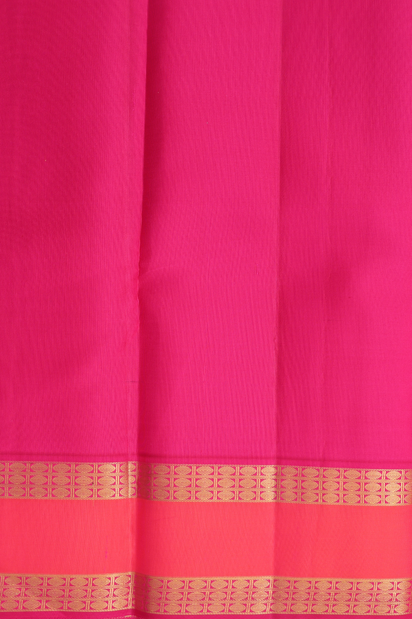 Kanchipuram Silk Saree In Forest Green With Zari Buttas
