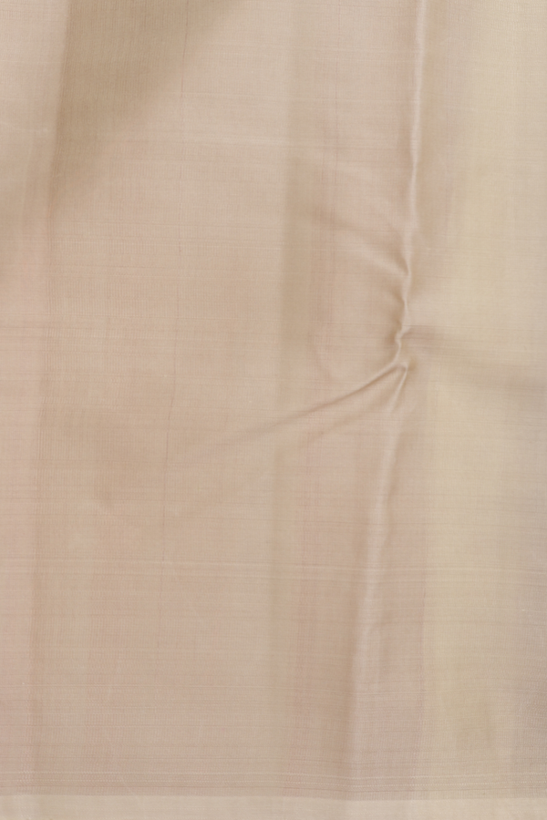 Kanchipuram Silk Saree In Beige With Diagonal Design