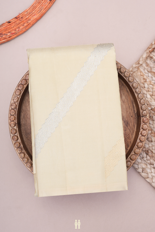 Kanchipuram Silk Saree In Beige With Diagonal Design