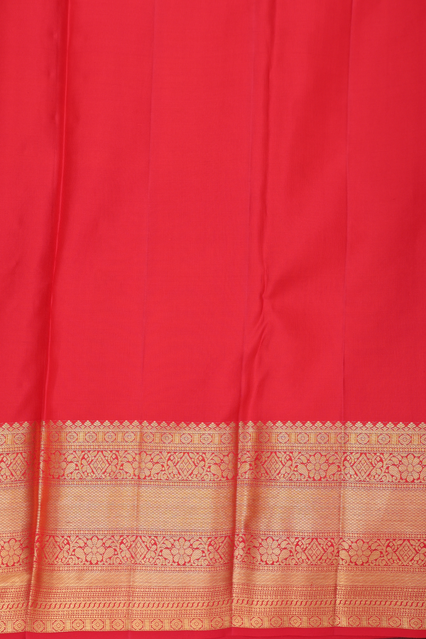 Kanchipuram Silk Saree In Scarlet Red With Brocade Design