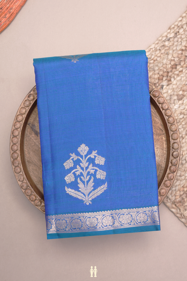 Kanchipuram Silk Saree In Cerulean Blue With Floral Motifs