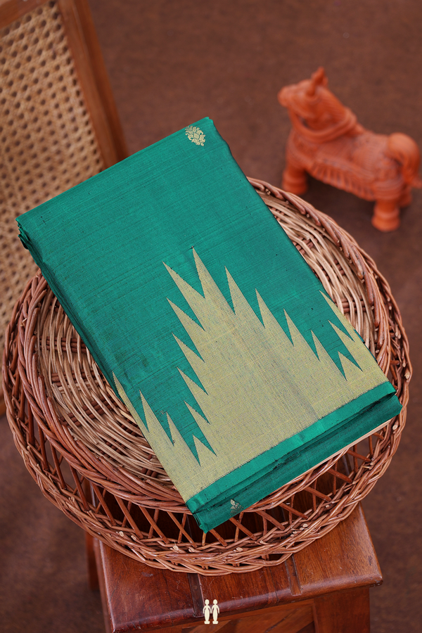 Kanchipuram Silk Saree In Peacock Green With Zari Buttas