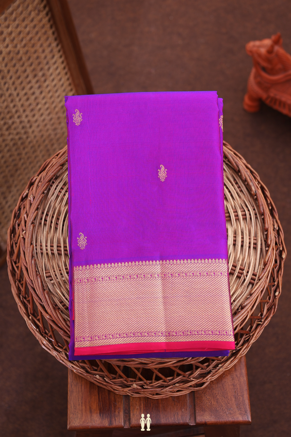 Kanchipuram Silk Saree In Purple With Paisley Buttis